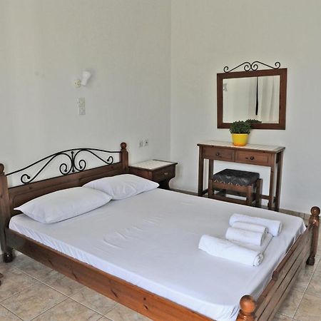 Morfeas Hotel Tripití Dış mekan fotoğraf