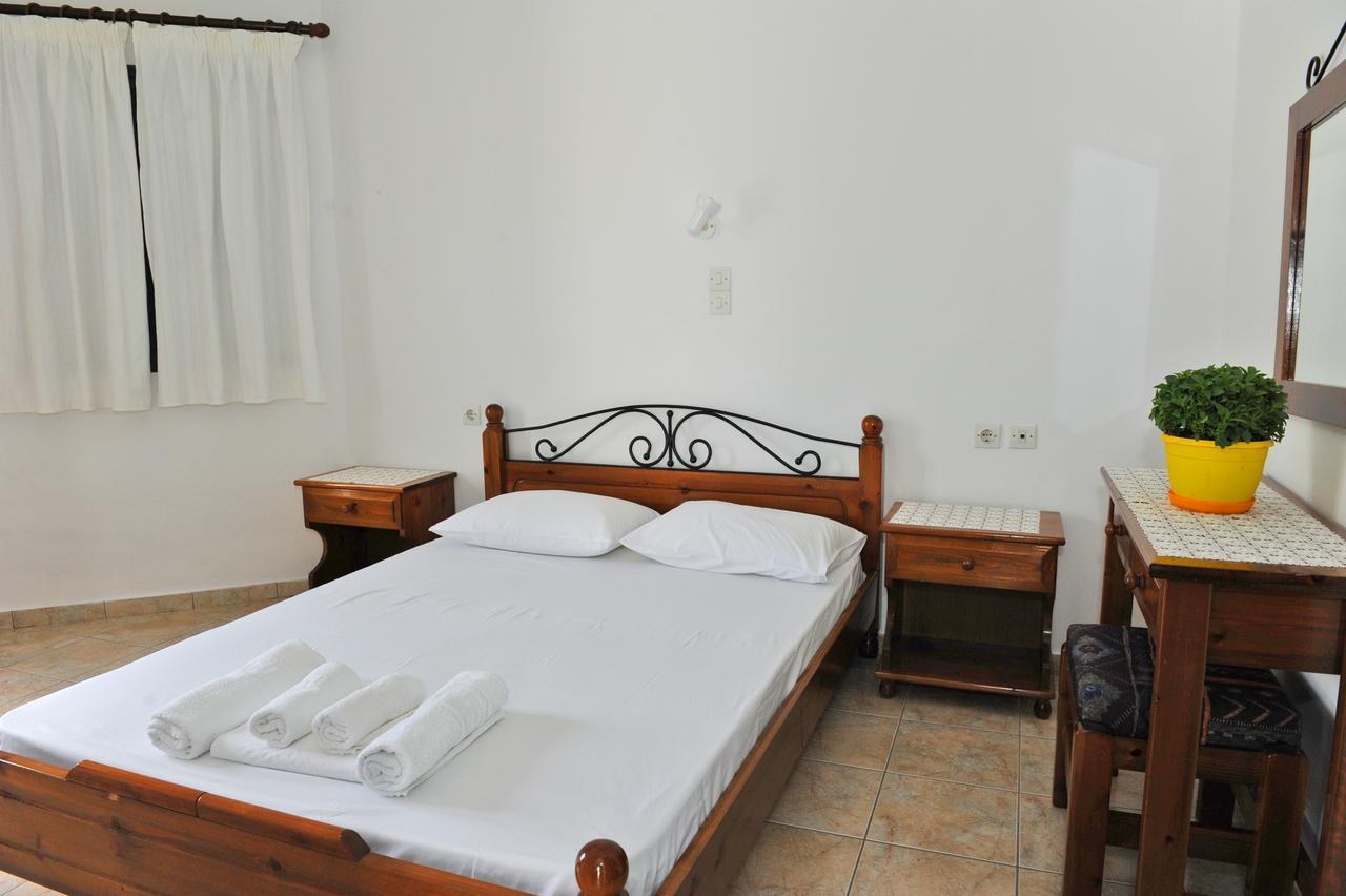 Morfeas Hotel Tripití Dış mekan fotoğraf